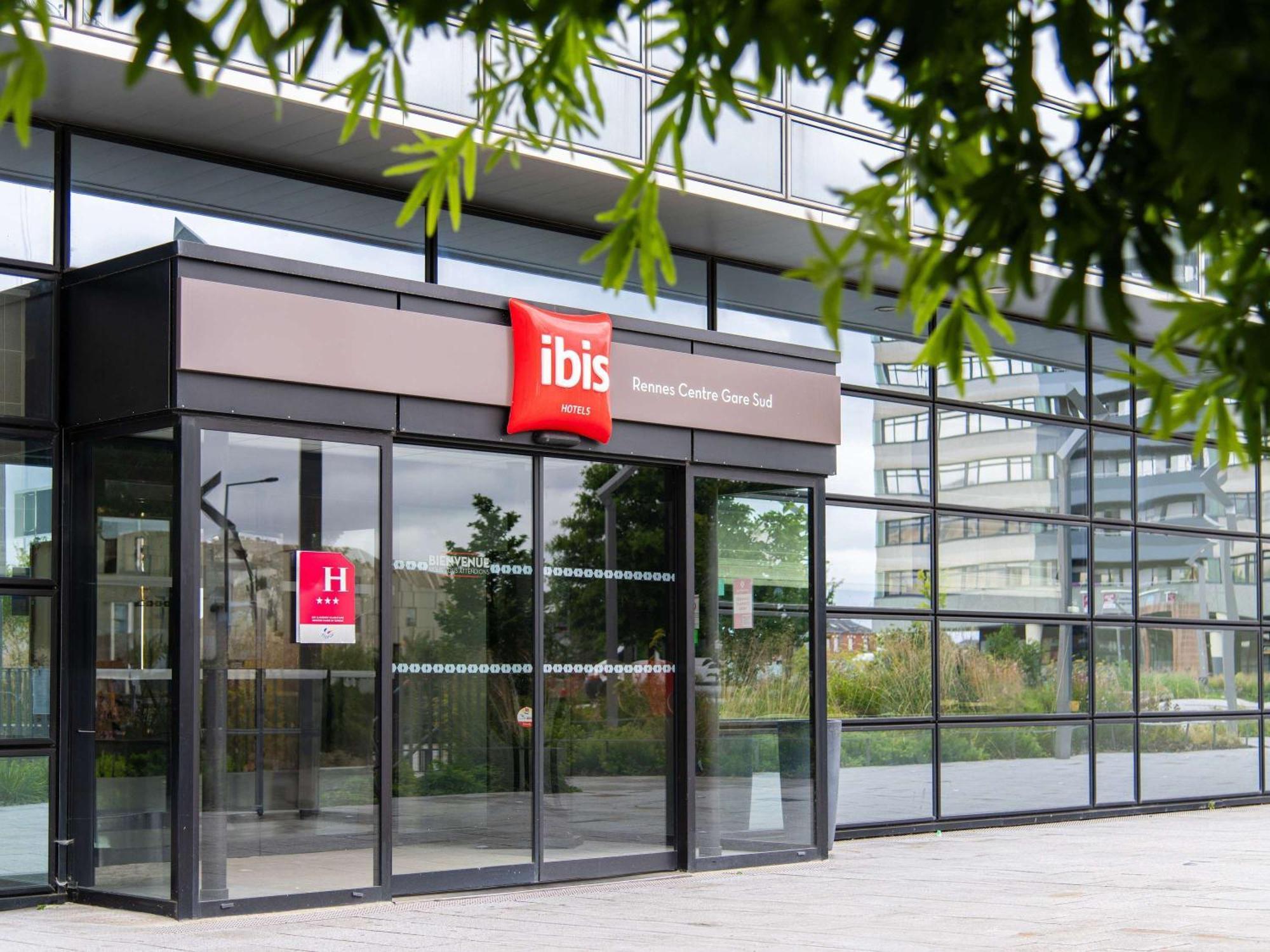 Hotel Ibis Rennes Centre Gare Sud Exterior photo